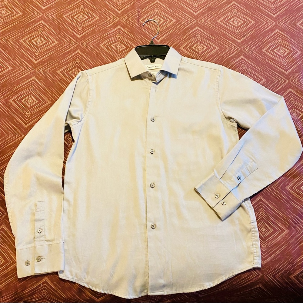 Boy’s Calvin Klein Sateen Dress Shirt, EUC, 14